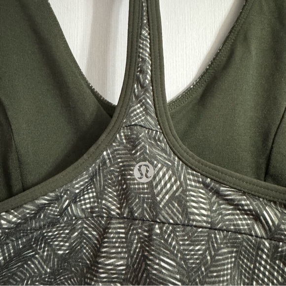 Lululemon Cool To Street Sports Bra Size 6 - Picture 6 of 7